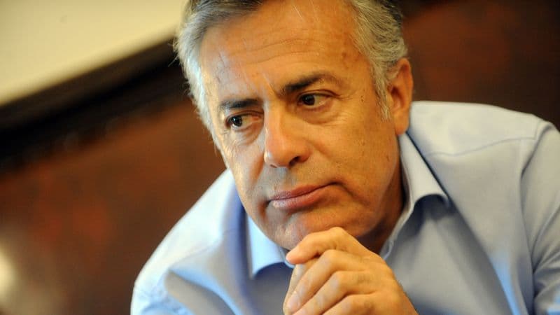 veto Qué bienes declararon Cornejo, Casado y ministros.