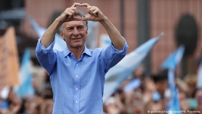 Macri contó que se vacunó tras jurar que lo haría luego de los esenciales