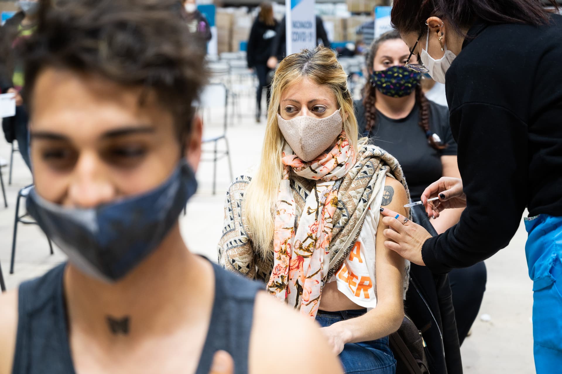 Vacunarán el lunes a quienes perdieron turnos por emergencia