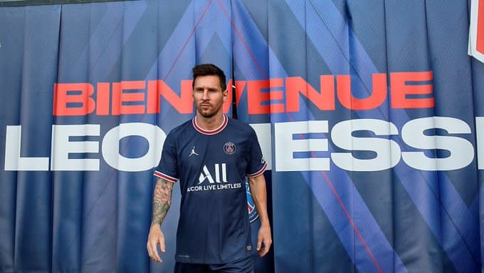 Cuando comienza Messi a jugar en el PSG