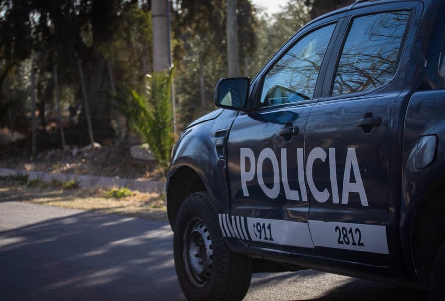 minimarket mano bici detenidos in fraganti