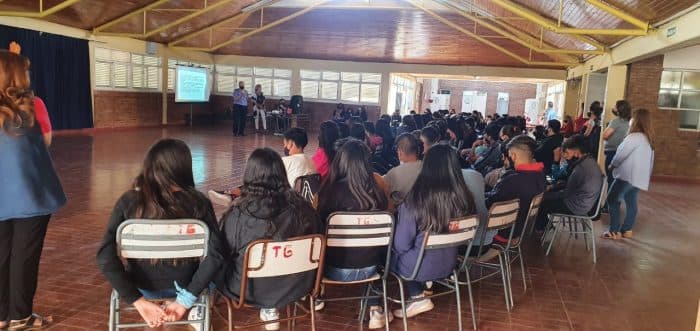 Seguridad dio charlas a menores sobre conductas preventivas en Luján
