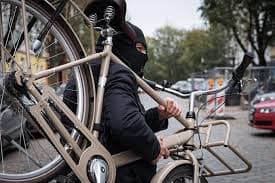 Les robaron 8 bicicletas a turistas en Chacras de Coria