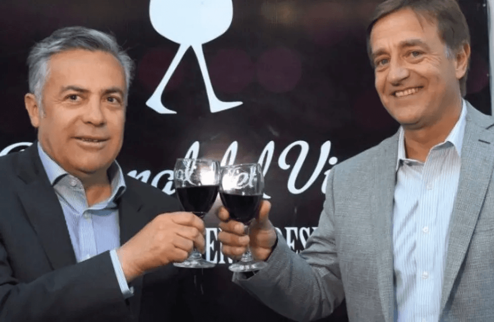 Suarez anunció la precandidatura de Cornejo a gobernador y la lupa recae sobre De Marchi