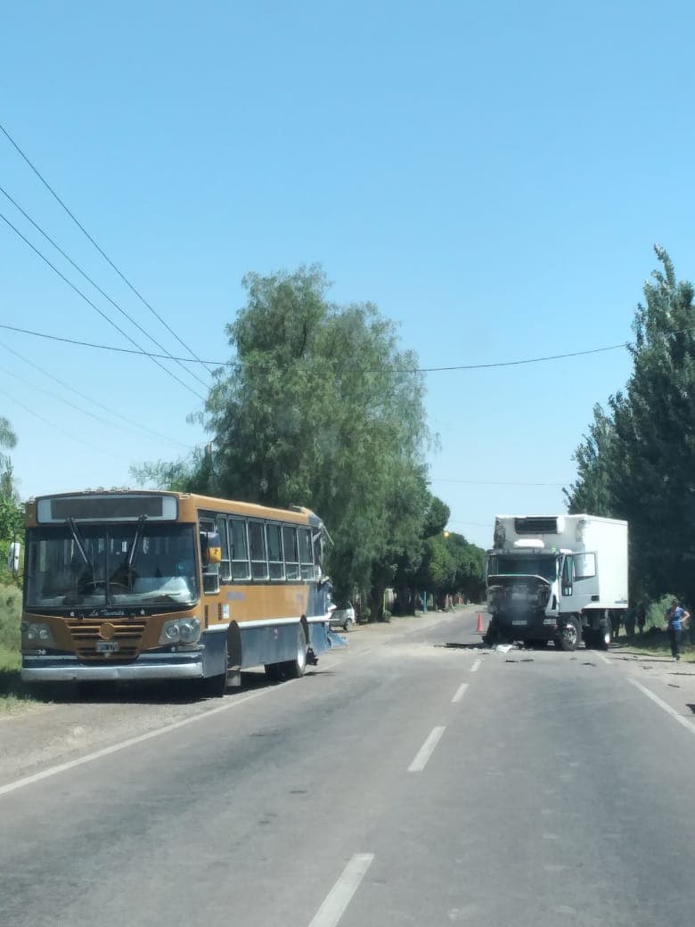 16 pasajeros lesionados por un Accidente Vial en Lavalle