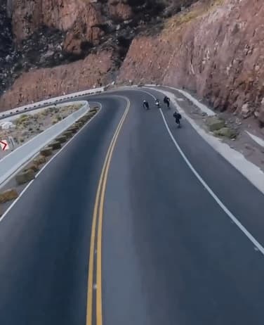 Downhill Skate: un campeonato de adrenalina en Cacheuta.