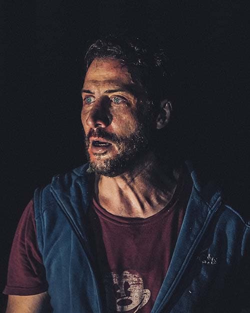 "Muerde", de Luciano Cáceres llega a Mendoza.