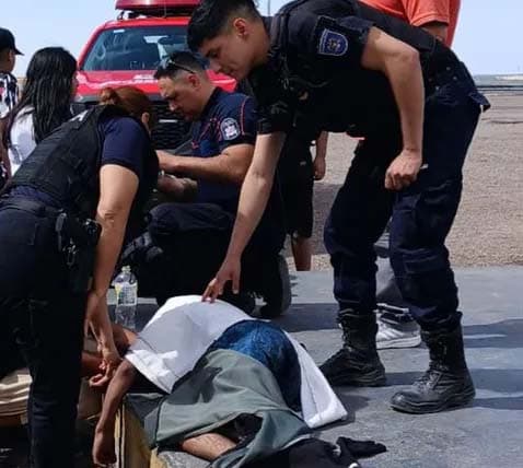 Susto en El Carrizal: riojano ahogado y rescatado.