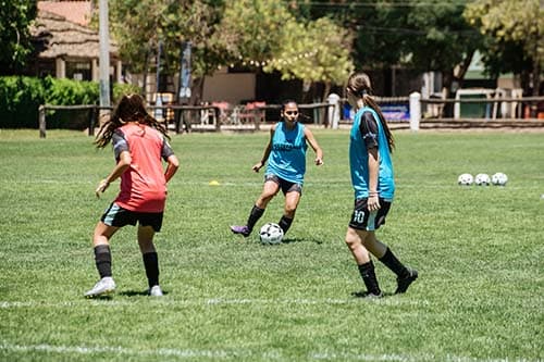Así fue la experiencia de futbol con Estefanía Banini