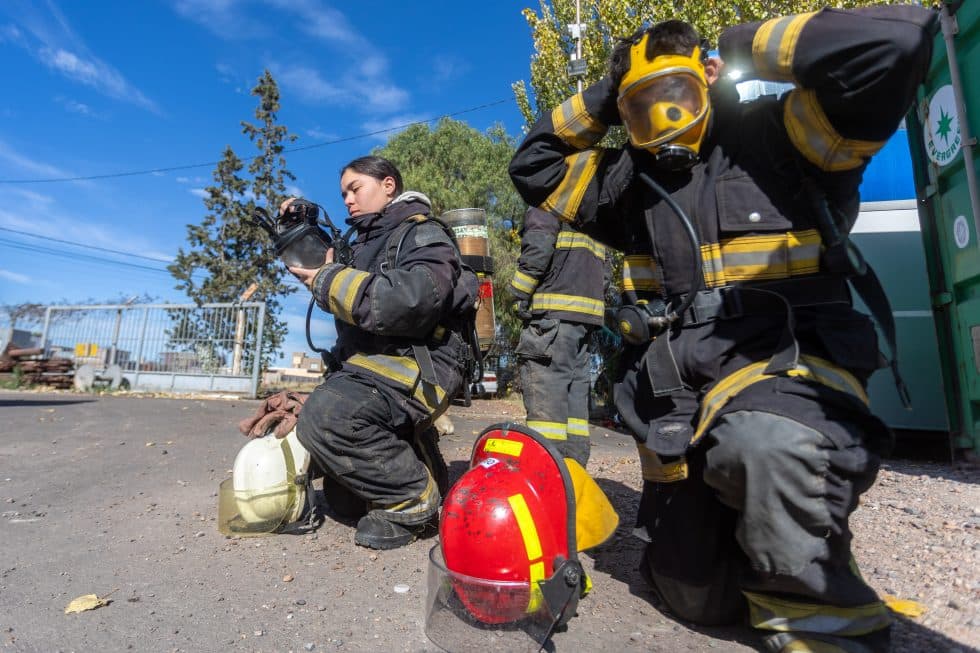 Cómo es la capacitación a Bomberos en rescates