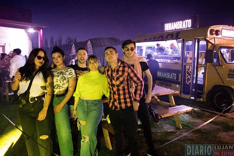 La primera fiesta pospandemia al aire libre se hizo en Luján