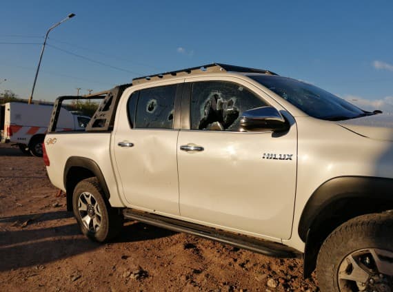 10 personas apedrearon a un hombre en una clandestina en Luján