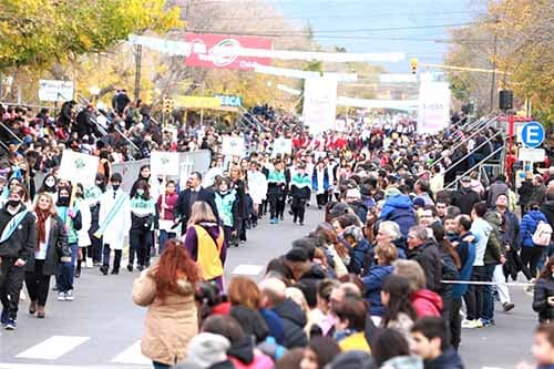 Gran Desfile por los 169 años de Luján de Cuyo.