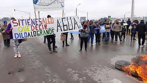 Familias de Vertientes volvieron a cortar panamericana por falta de agua