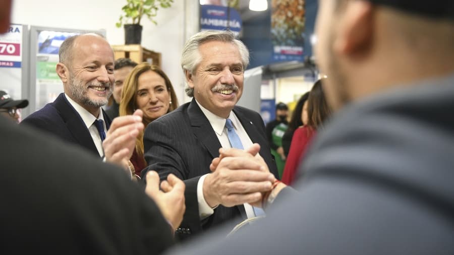Fernández busca que los alinear precios y salarios en un plazo de 60 días