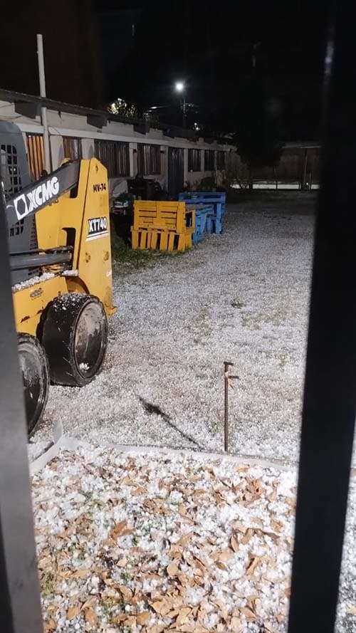 Martes 07: Fuerte caída de granizo en Luján.