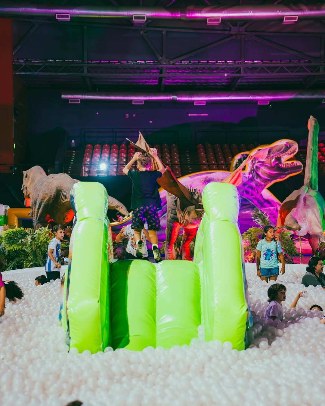 Últimos días para disfrutar de Dinos Jump en Mendoza