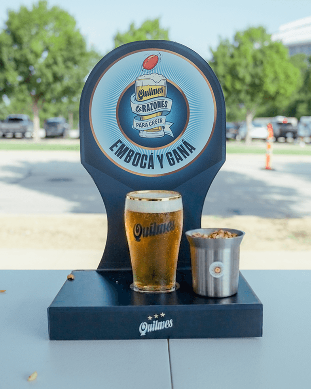 El desafío viral a lo Ginóbili: birra y maní en los bares
