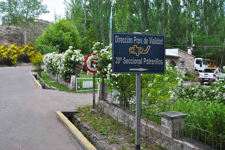Vialidad mejora rutas turísticas de Luján de Cuyo