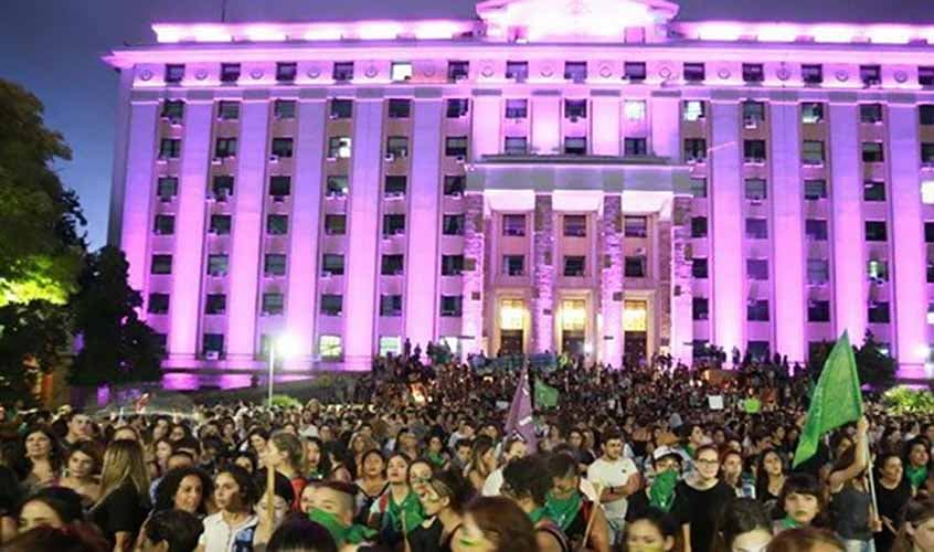 8M en Luján y Mendoza