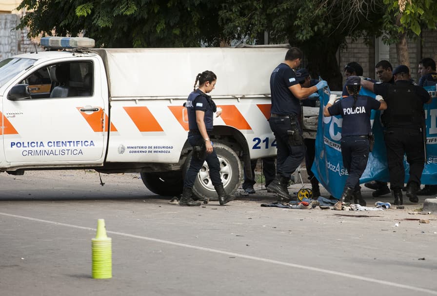 Accidente fatal en el ingreso al puente del Río Mendoza en Luján