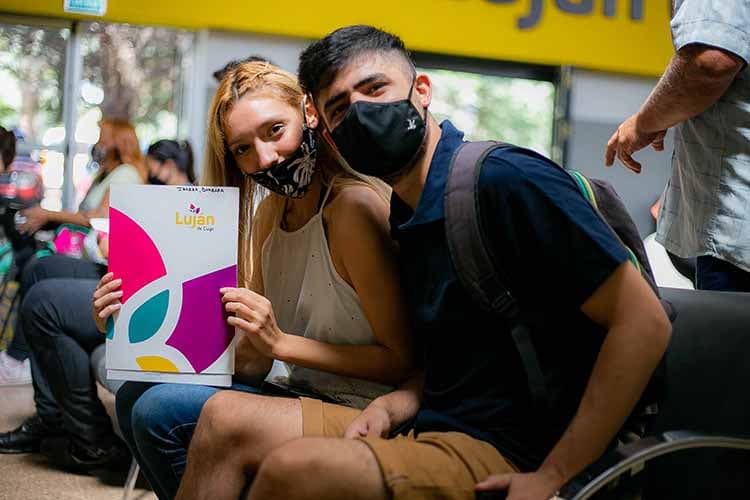 14 emprendedores de Luján recibieron maquinarias