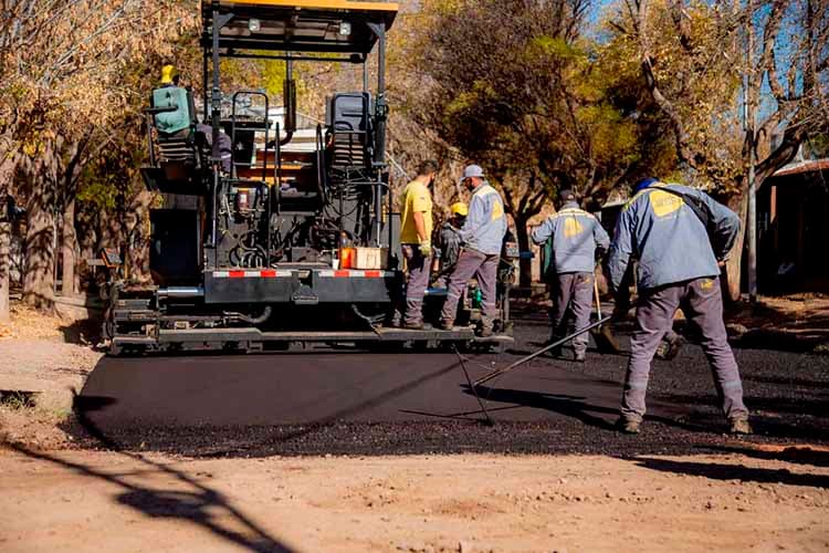 El Plan de Asfalto llegó a Agrelo