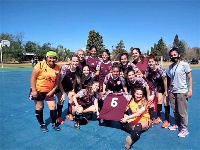 Futsal femenino de LSC marcó 6 tantos y hubo de todo