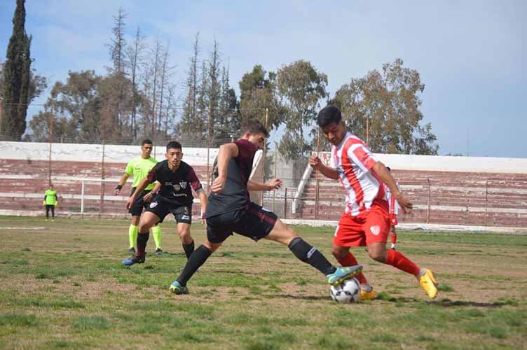 Luján Sport Club ganó ante San Martín
