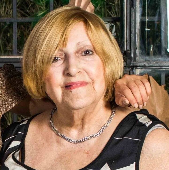 La biblioteca de Carrodilla se llamará «Lía Ruth Truglio»