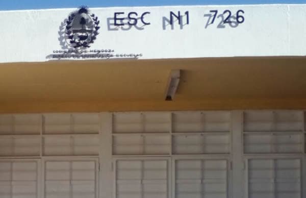 Tres escuelas de Luján continúan en reparaciones