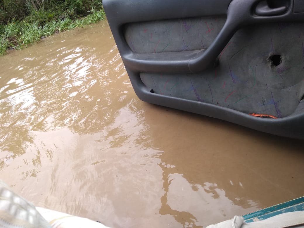 Navegando por la calle «El Remanso» en El Carrizal