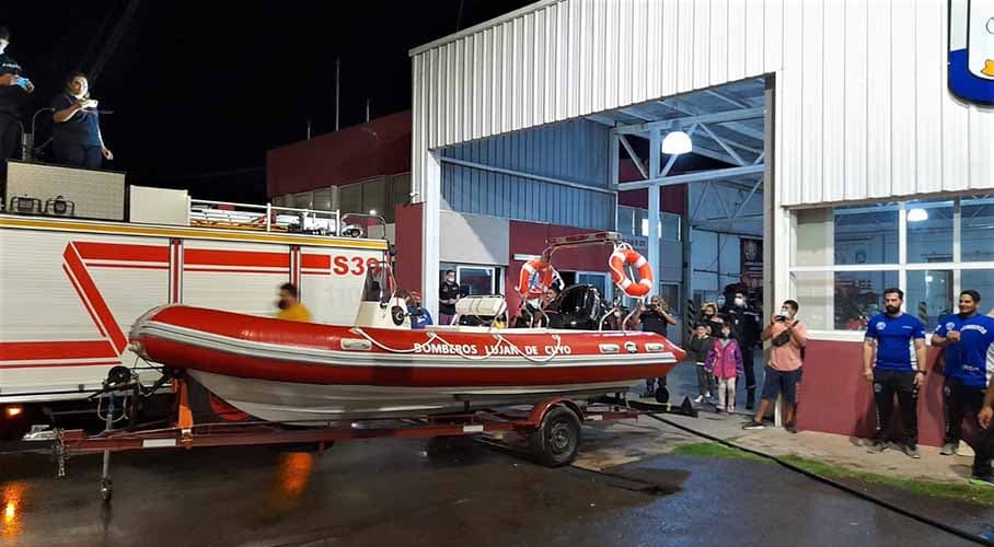 Bomberos Voluntarios de Luján de Cuyo sumó una nueva embarcación para rescate acuático