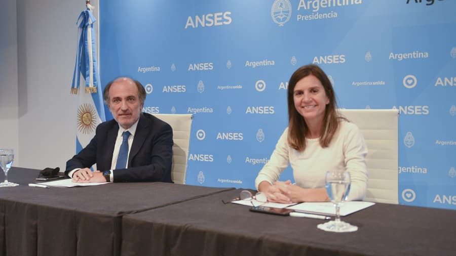 Cómo pueden acceder los trabajadores no registrados y jubilados al nuevo bono
