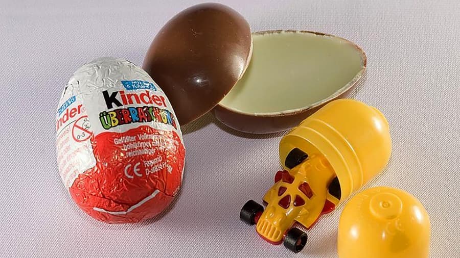 Finalmente la ANMAT retira los «huevos Kinder» y cerró la fábrica belga de Ferrero