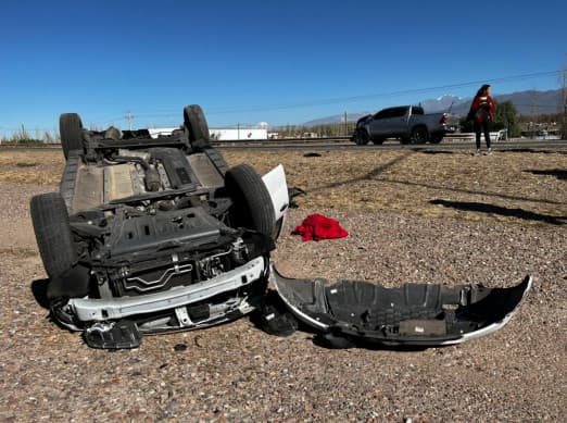 Distracción al volante: Dos heridos en un accidente sobre el Acceso Sur en Luján