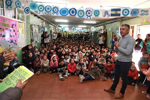 Escuelas de Luján se sumaron con arte al día Internacional del reciclado