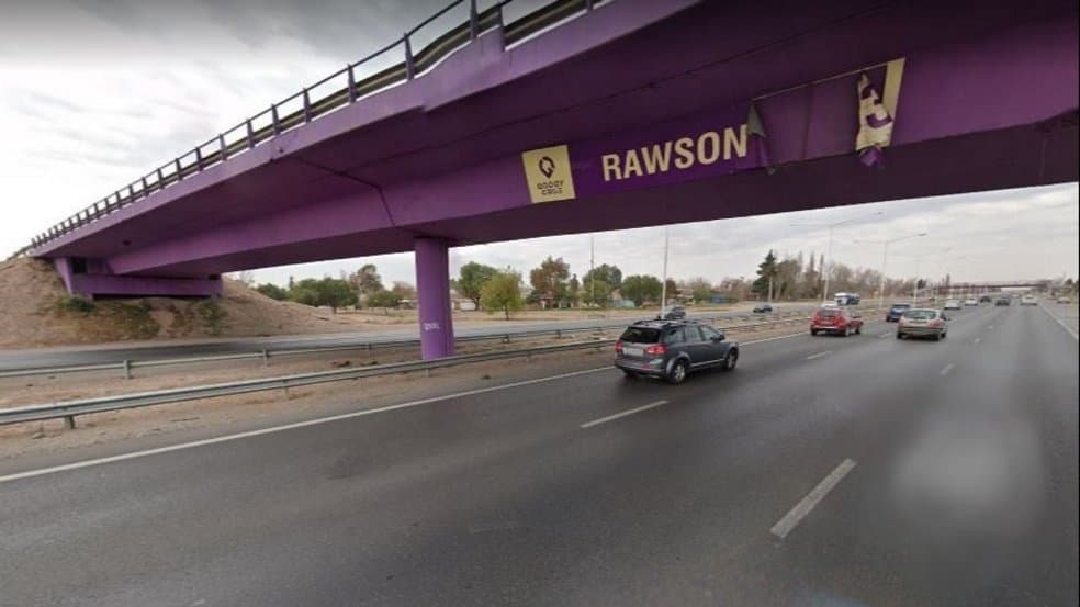 Un hombre está grave tras ser atropellado en el Acceso Sur