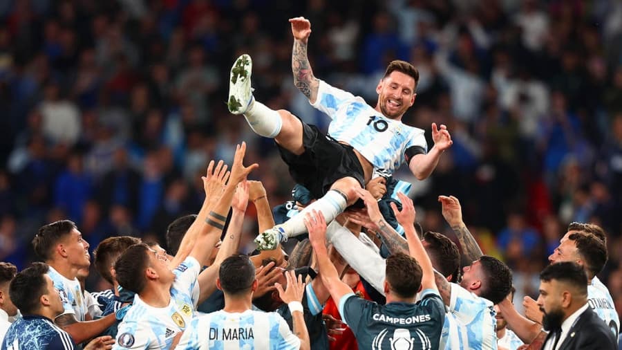 Messi logró más títulos que Pelé y está cerca del máximo ganador