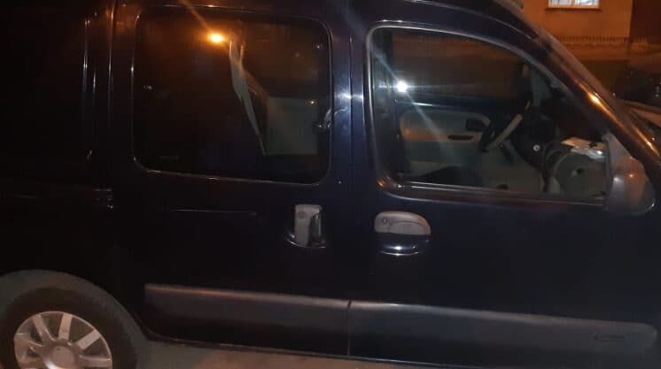 Lo obligaron a descender del vehículo para robarle en Luján