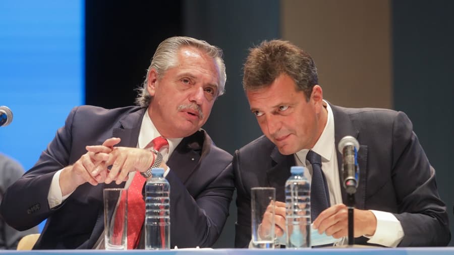 Massa asumirá como titular de un triple ministerio económico unificado