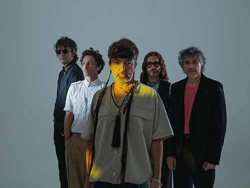 Babasónicos vuelve a Luján de Cuyo con su disco «Trinchera»