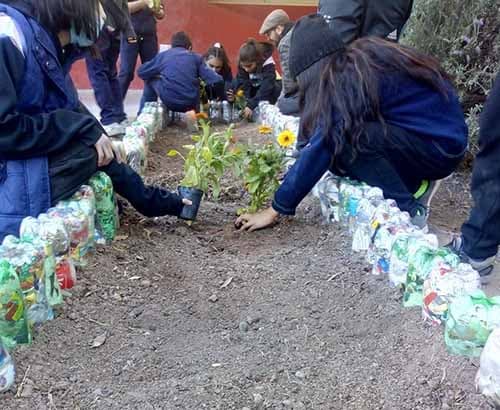Una escuela de Luján de Cuyo recibe talleres de huerta y educación ambiental