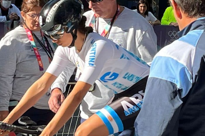 Julieta Benedetti inició la primera de las 3 carreras en el Mundial de Pista Junior de Israel