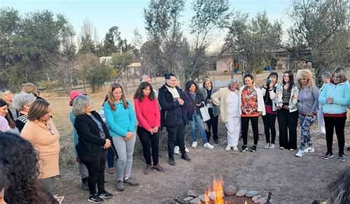 Shanti Niketan celebra la 23° ceremonia del Arcángel Miguel