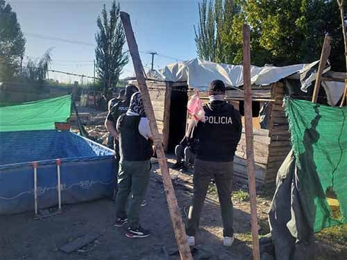 4 aprehendidos en Luján, Tupungato y Tunuyán para desbaratar una organización familiar dedicada al narcomenudeo