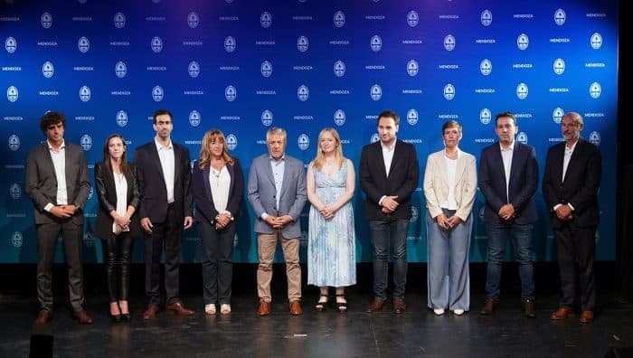 A horas de asumir: Quienes son los funcionarios de Cornejo