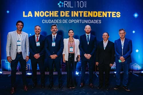 Allasino participó de la Noche de los Intendentes en Córdoba.
