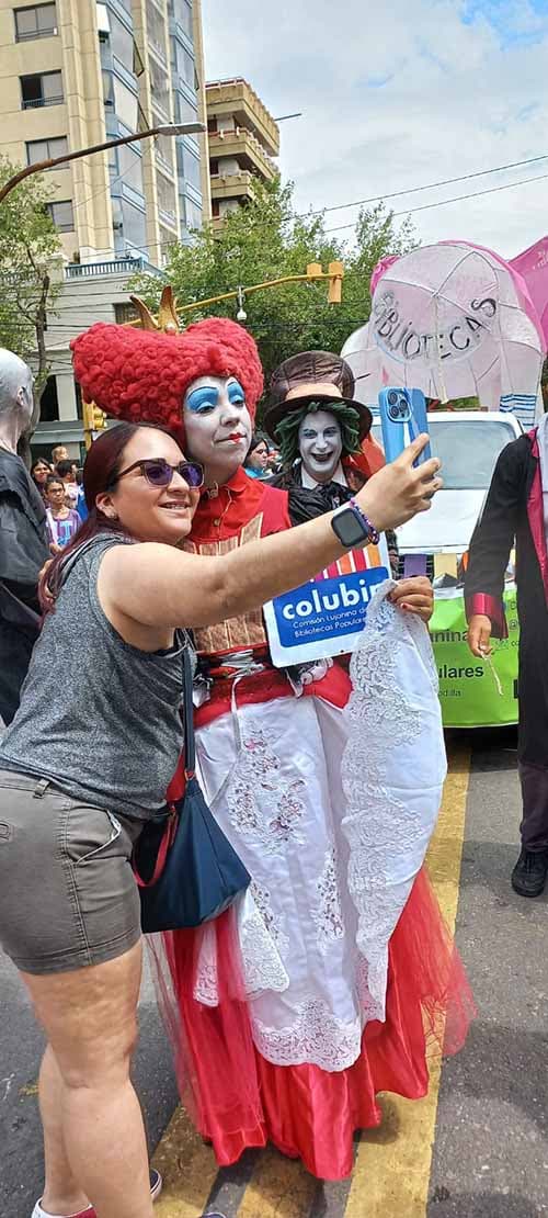 Bibliotecas Populares de Luján sorprendieron en el Carrousel Vendimial.