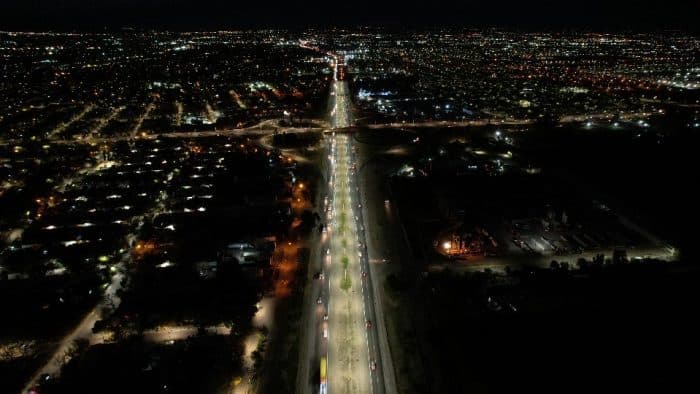 Finalmente quedó iluminado el Acceso Sur.